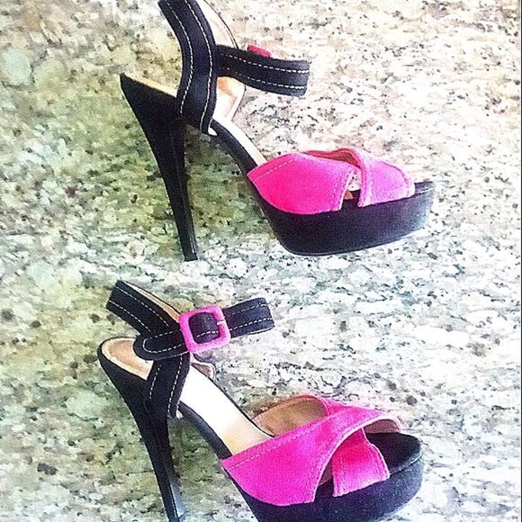 Womens SCALA Platform Heels Size 38 Euro 7.5 US - Picture 2 of 2